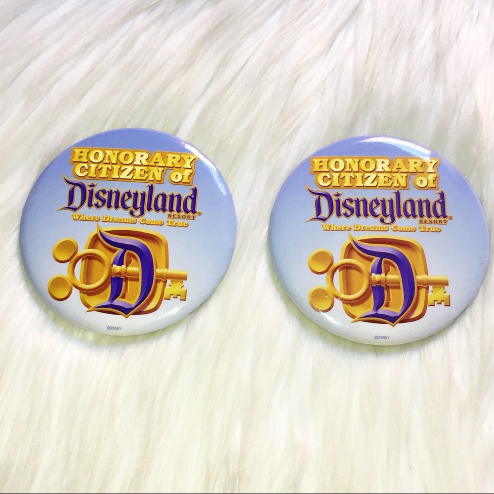 Honorary Citizen of Disneyland Resort Souvenir Button Pins